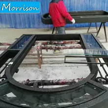 فيلا الديكور الجبهة القيد المزدوج المطاوع الحديد باب على شكل قوس باب الحديد تصميم