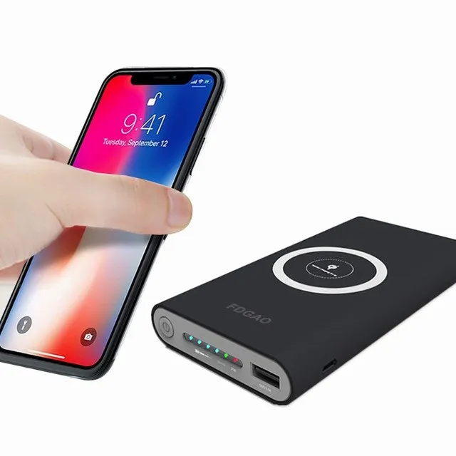 

High-capacity universal 8000mah fast charging qi wireless charger power bank high quality portable power bank wireless charger