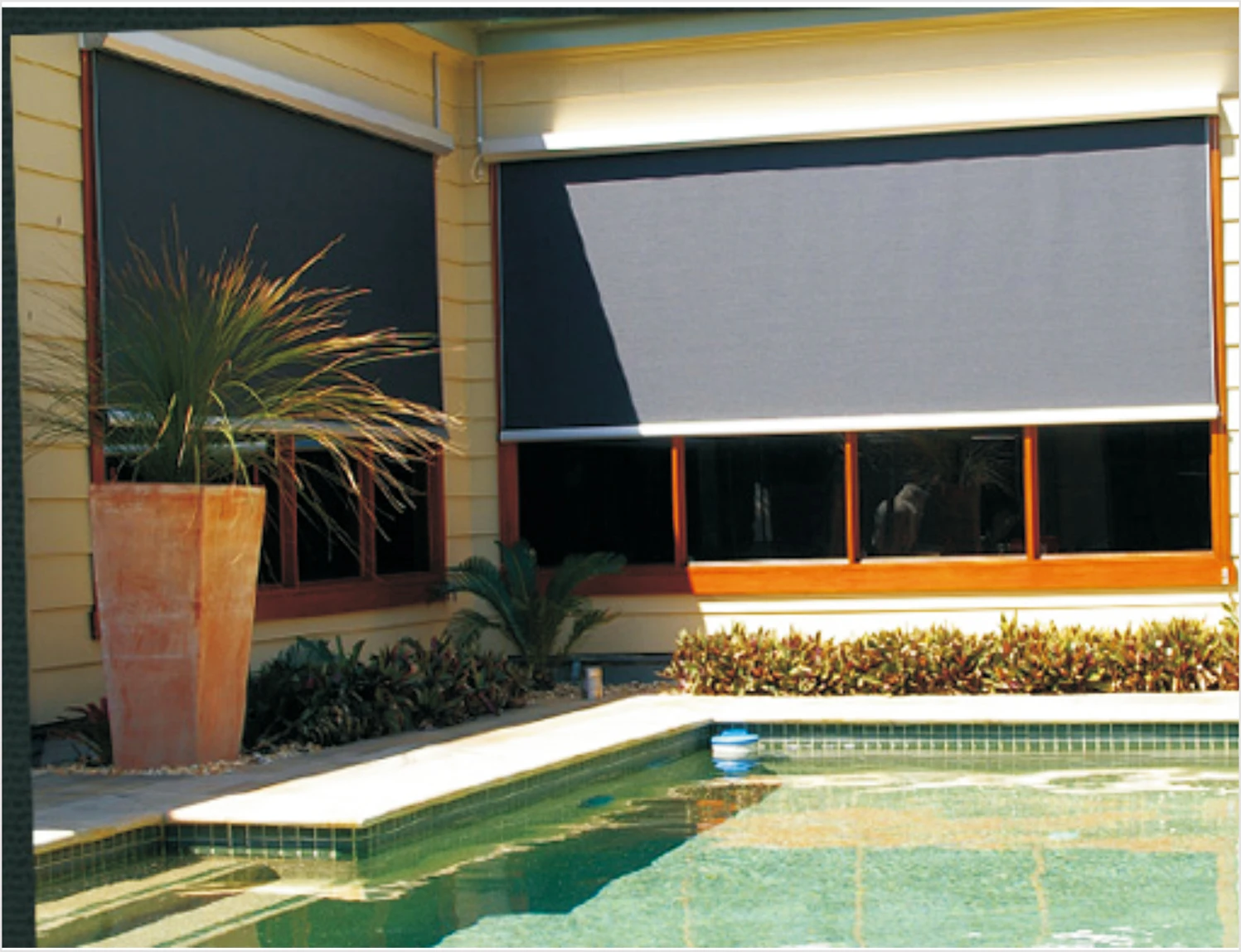 Hotsale Electric Roller Blinds Outdoor Motorized Roller Blinds - Buy