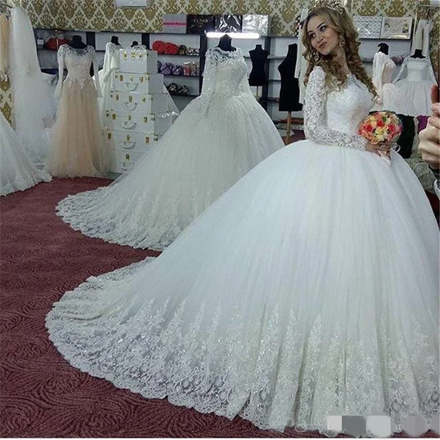 

Puffy appliqued beaded arabic cheap lace plus big size customized white muslim long sleeve wedding gowns MWA357