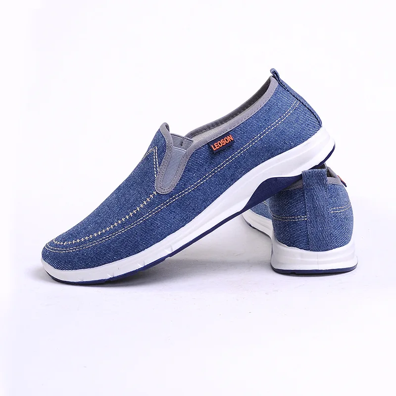 

New model man casual canvas shoes products made in China, Customized