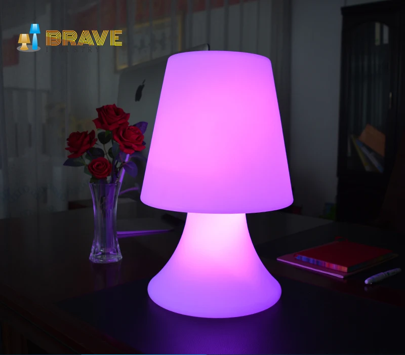 2020 New design LED night lights decorative warm white lamp wireless battery powered led table lamp