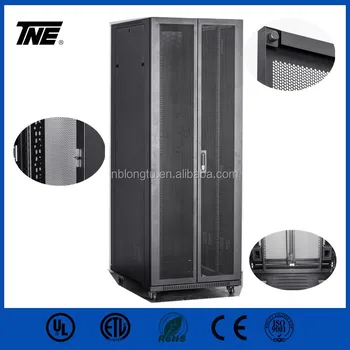 Outdoor weatherproof outdoor enclosure box mounted outdoor