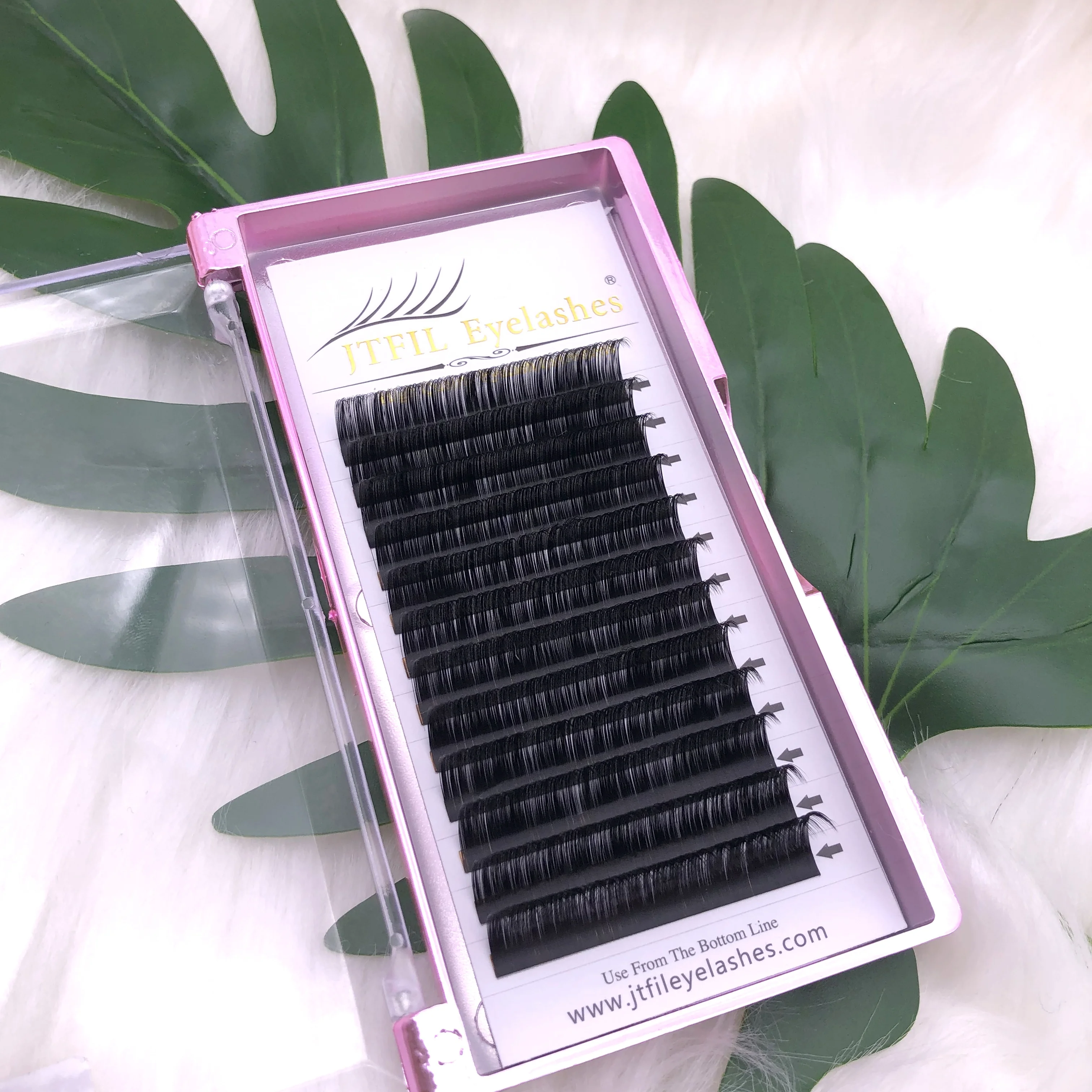 

premium quality 100 % authentic mink lashes 0.06 silk eyelash extensions 16 lines, N/a