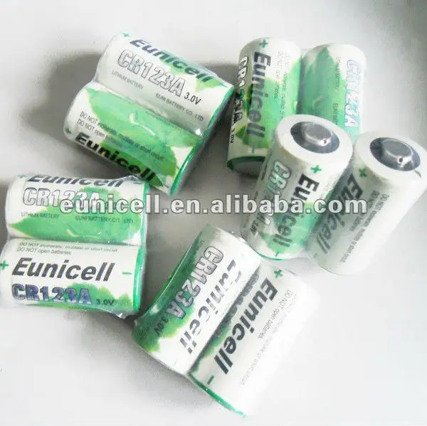 3.7 Nominal Voltage And 1.2 X 3.1 Cm(per Battery) Size Cr123a Lithium