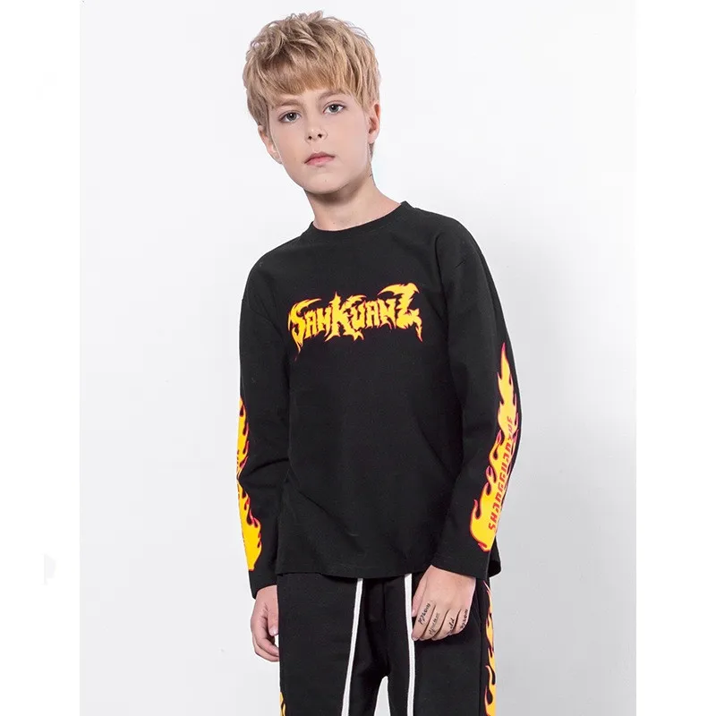 

European and American street skateboard boy long sleeve bottoming shirt flame printing big boy t-shirt, White;black