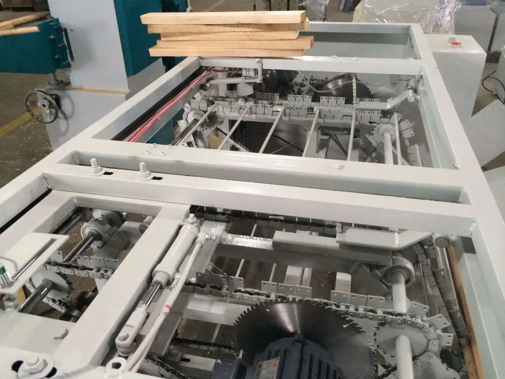 MXB22506.jpg