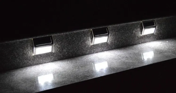 1W Wall Mounted Motion Sensor Outdoor Solar Wall Light with Waterproof IP65