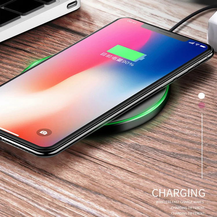 New products wireless standard mobile phones 9V Fast wireless charger magnetic car charger