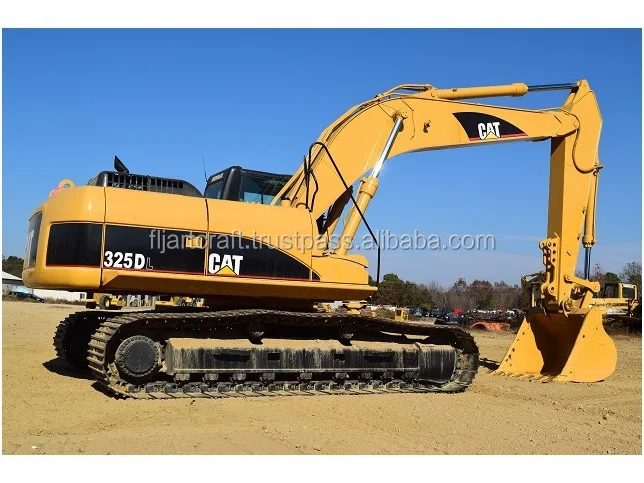 cat 325dl  (11).jpg