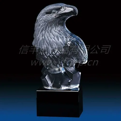 large resin eagle statues