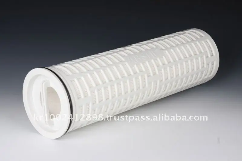 
High flow pleated filter 