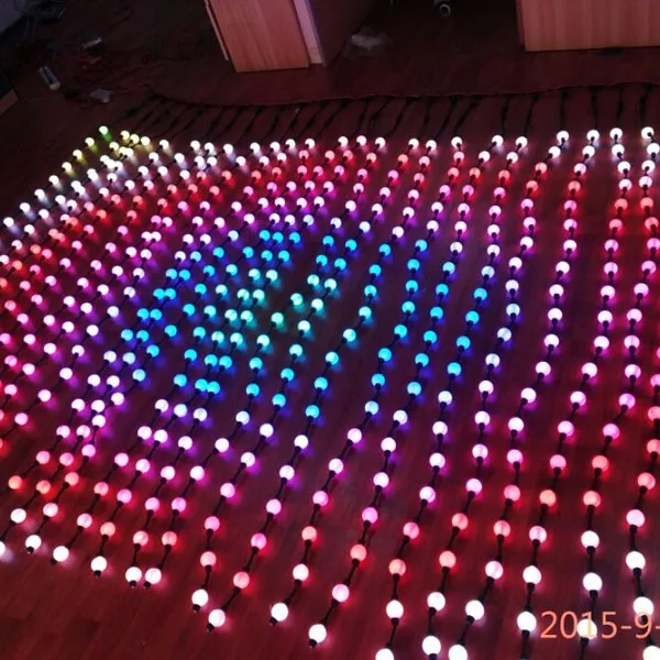 قاد بكسل ضوء الكرة