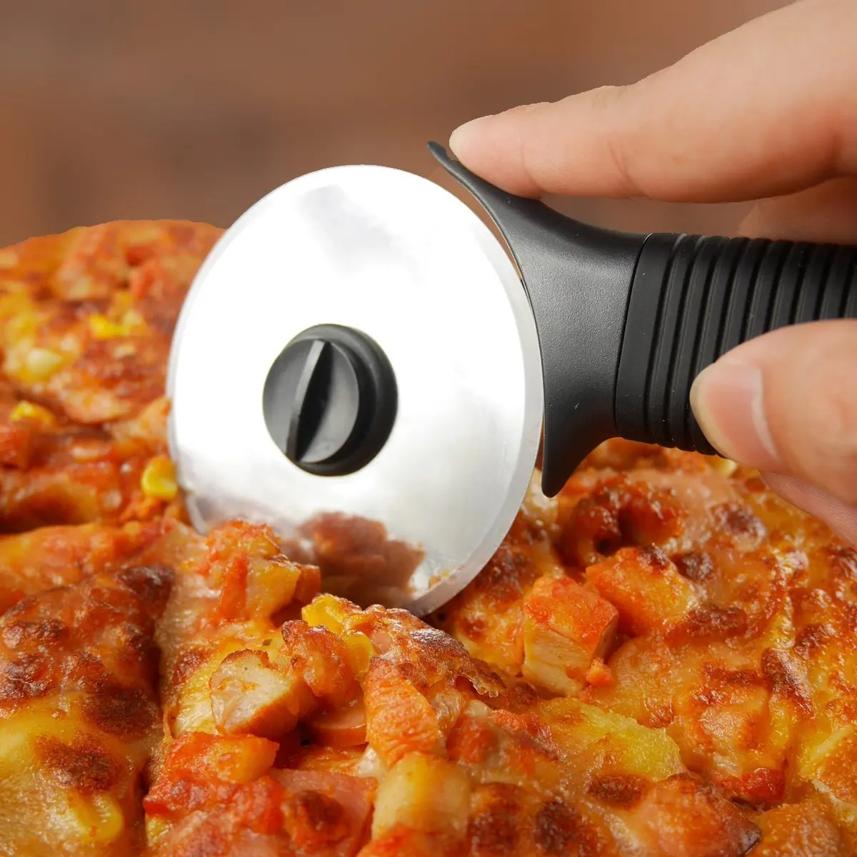 pizza cutter wheel (8).jpg