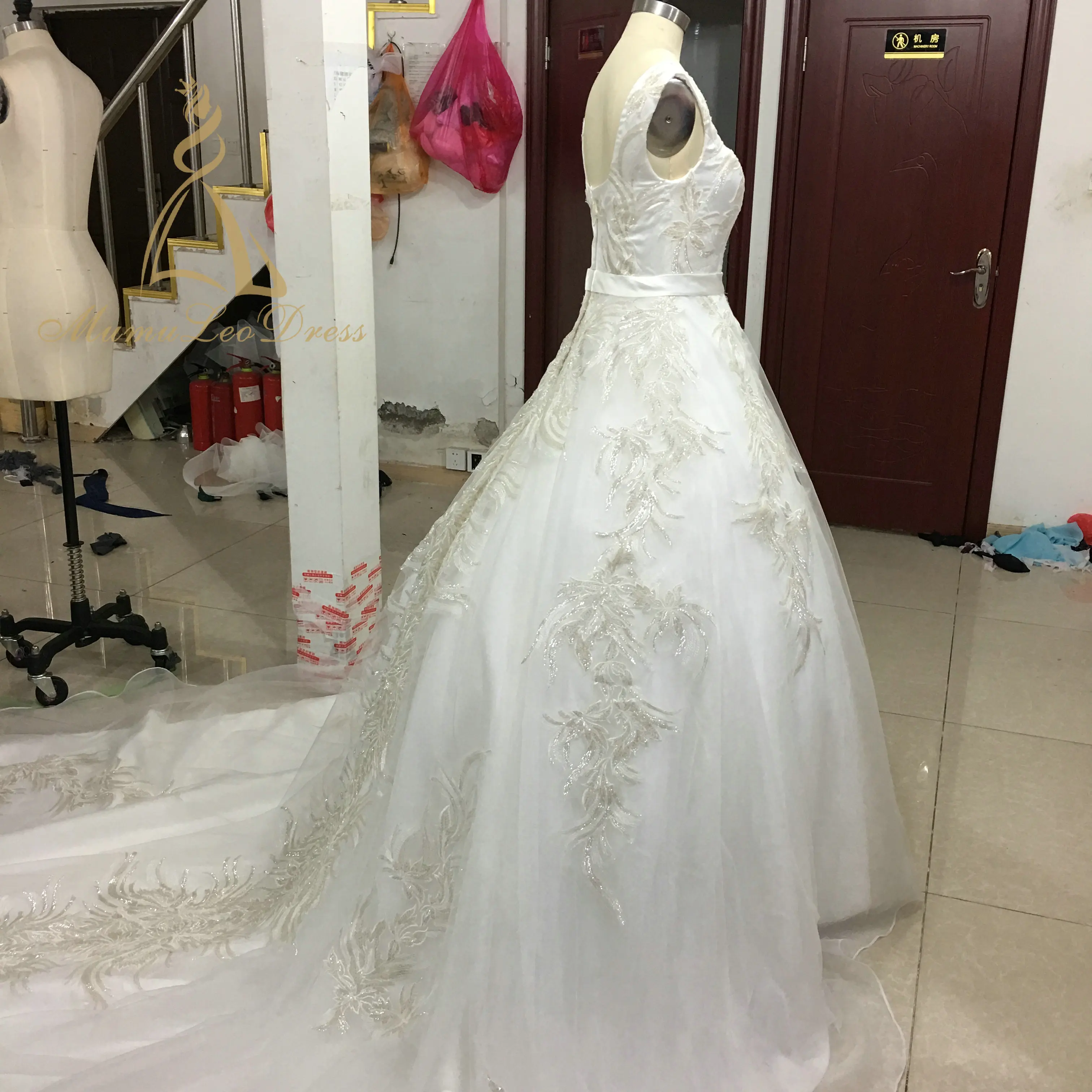 China Quick Delivery Wedding Dresses China Quick Delivery Wedding