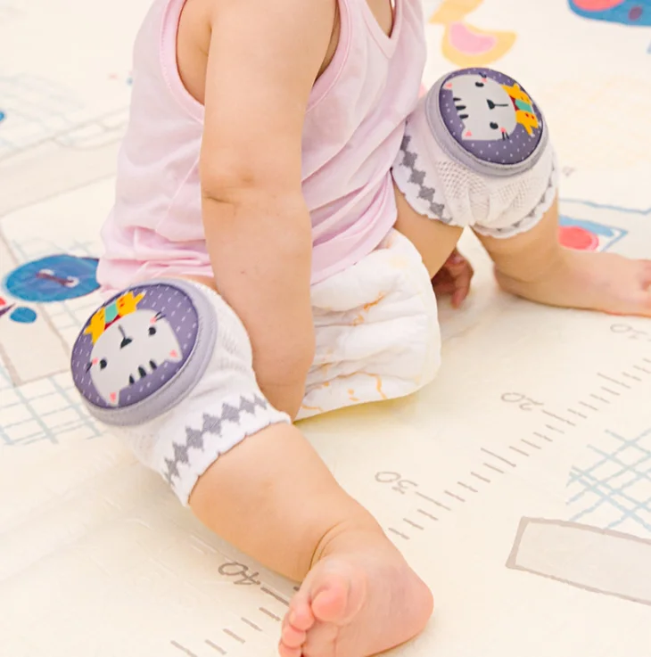 

Unisex baby anti slip socks and knee pads protector for crawling