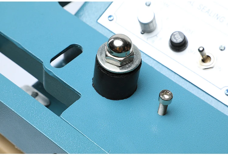 pedal sealer machine