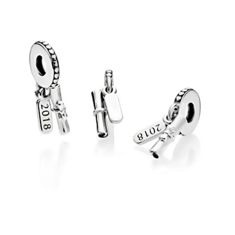 

2018 China Factory 925 Sterling Silver GRADUATION SCROLL HANGING CHARM Silver 925 Jewelry Charms