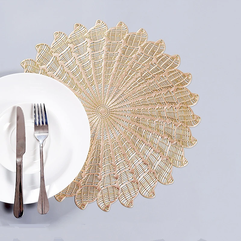 

Eco-Friendly Stocked Flower shaped Gold Hollow Table Mat PVC Placemat