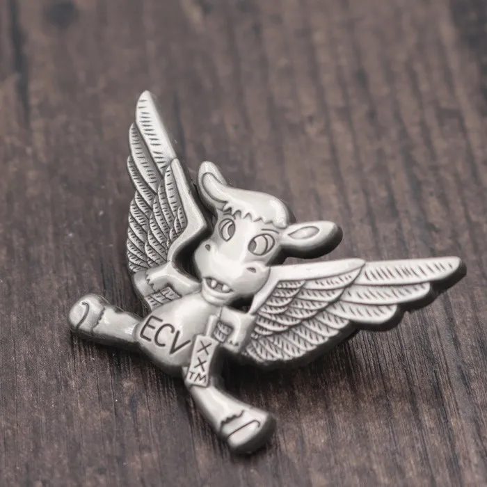 Kundenspezifische Antike Nickel 3d Metall Abzeichen Pin Machen Sie Ihr