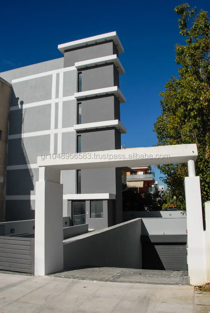 
Business property in a commercial area in Greece 