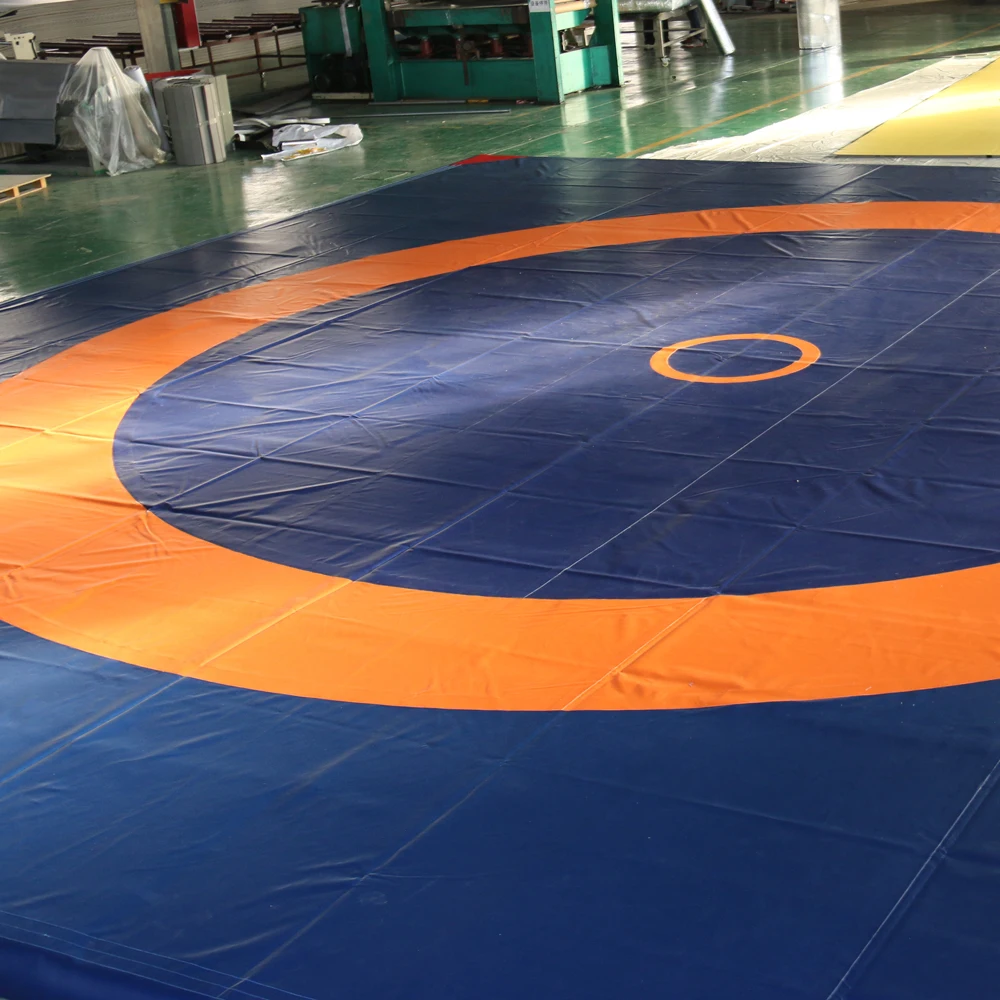 Wrestling mat