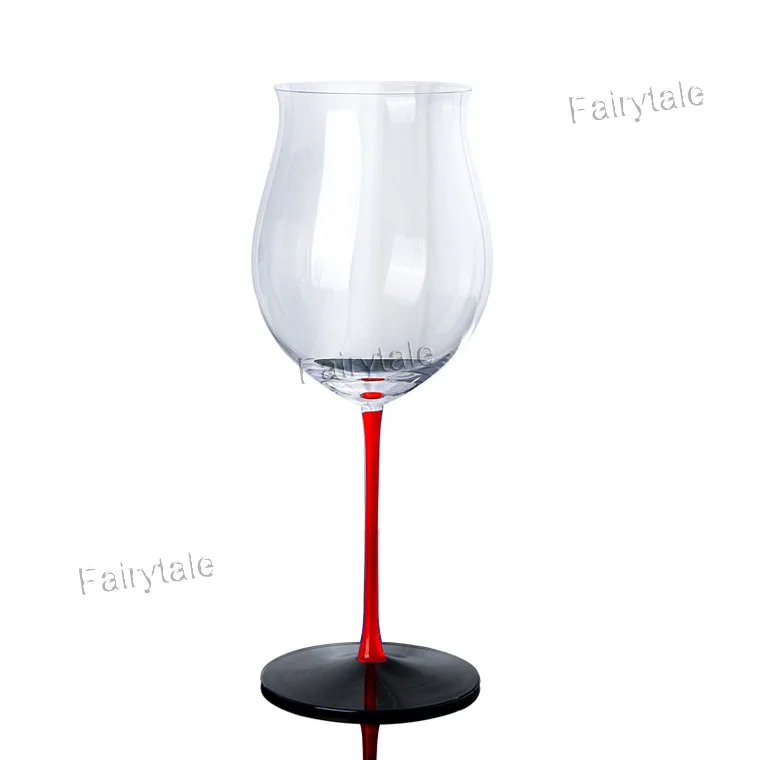 Tulip Wine Glass