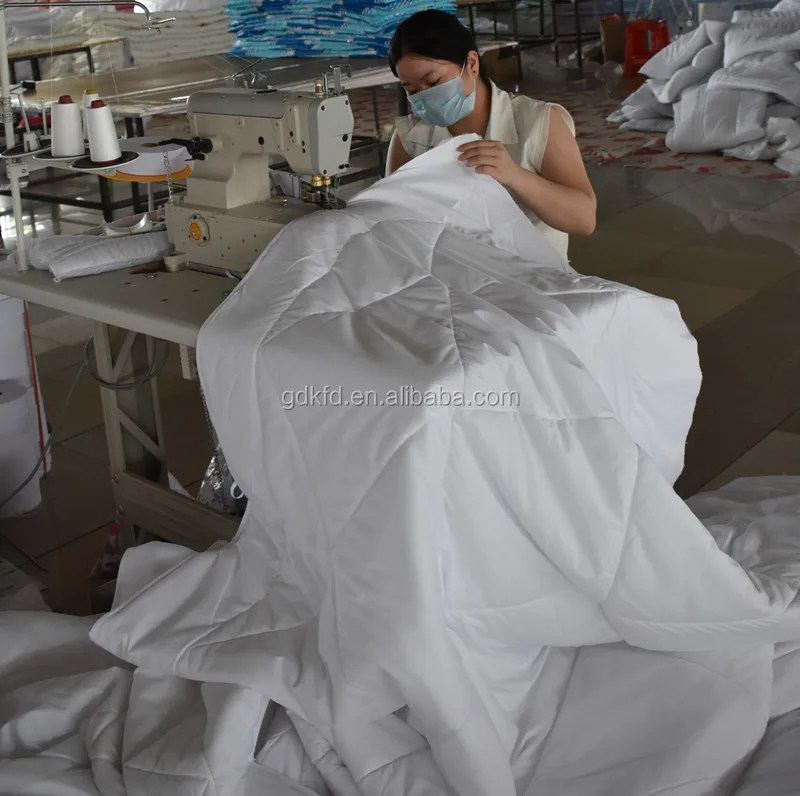 Washable Polyester Cotton Quilted Mattress Topper Hotel Mattress