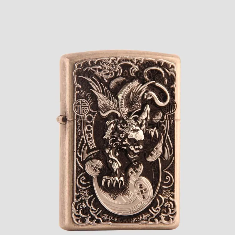 

Z91294A China yanzhen factory directed pure copper Zorro oil lighter flint lighter with antique silver brave troops design