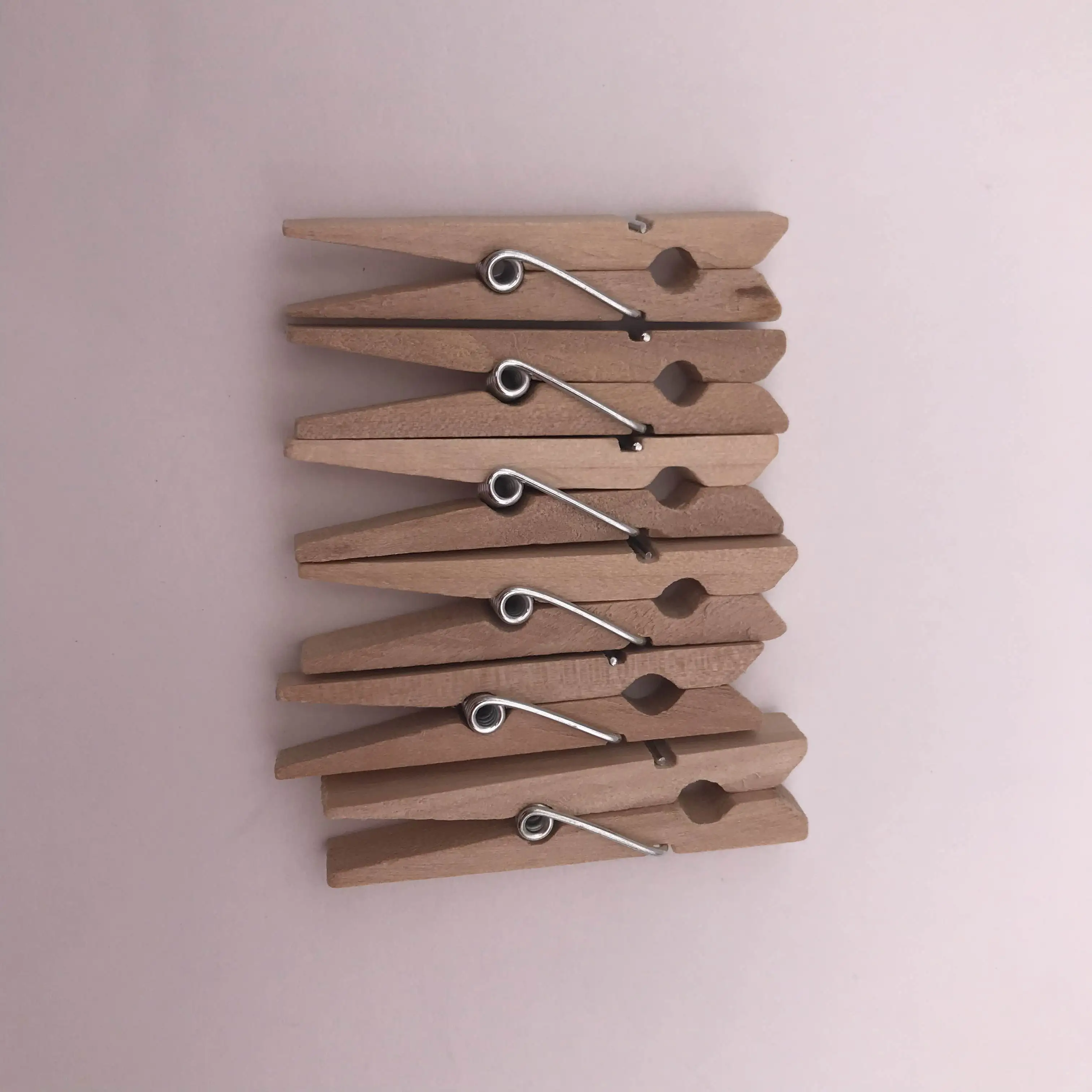 
Chinese Useful hanging clips wooden clothes pegs 