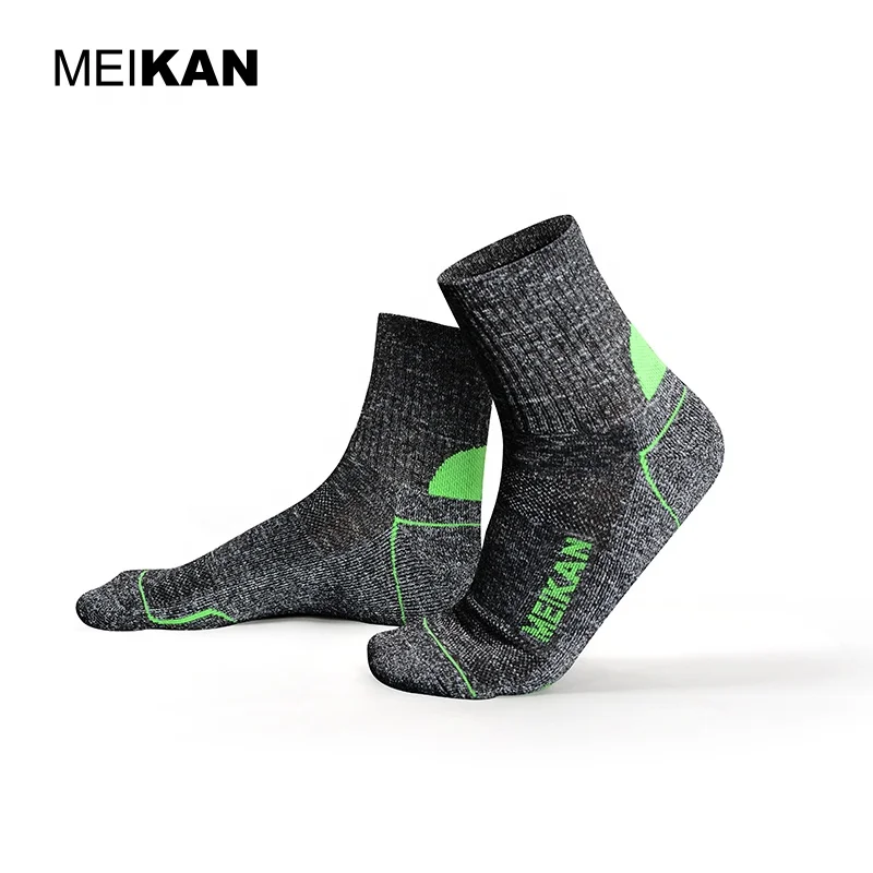 

MEIKAN Eco-friendly Unisex Men Women Gym Outdoor Sports Compression Recycle Polyester socks, N/a