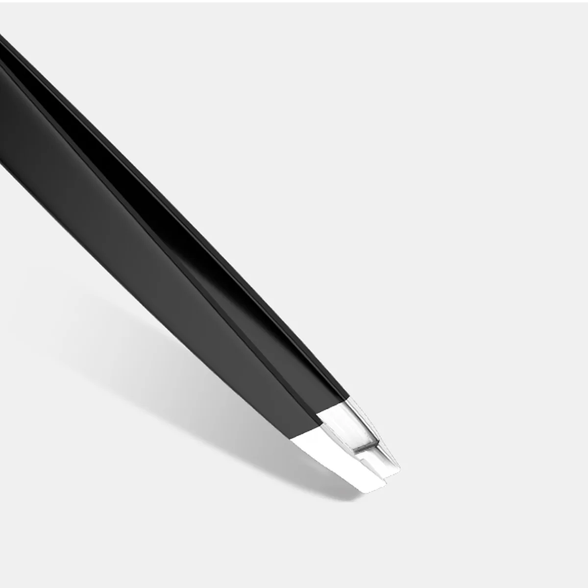 eyebrow tweezer C3-02