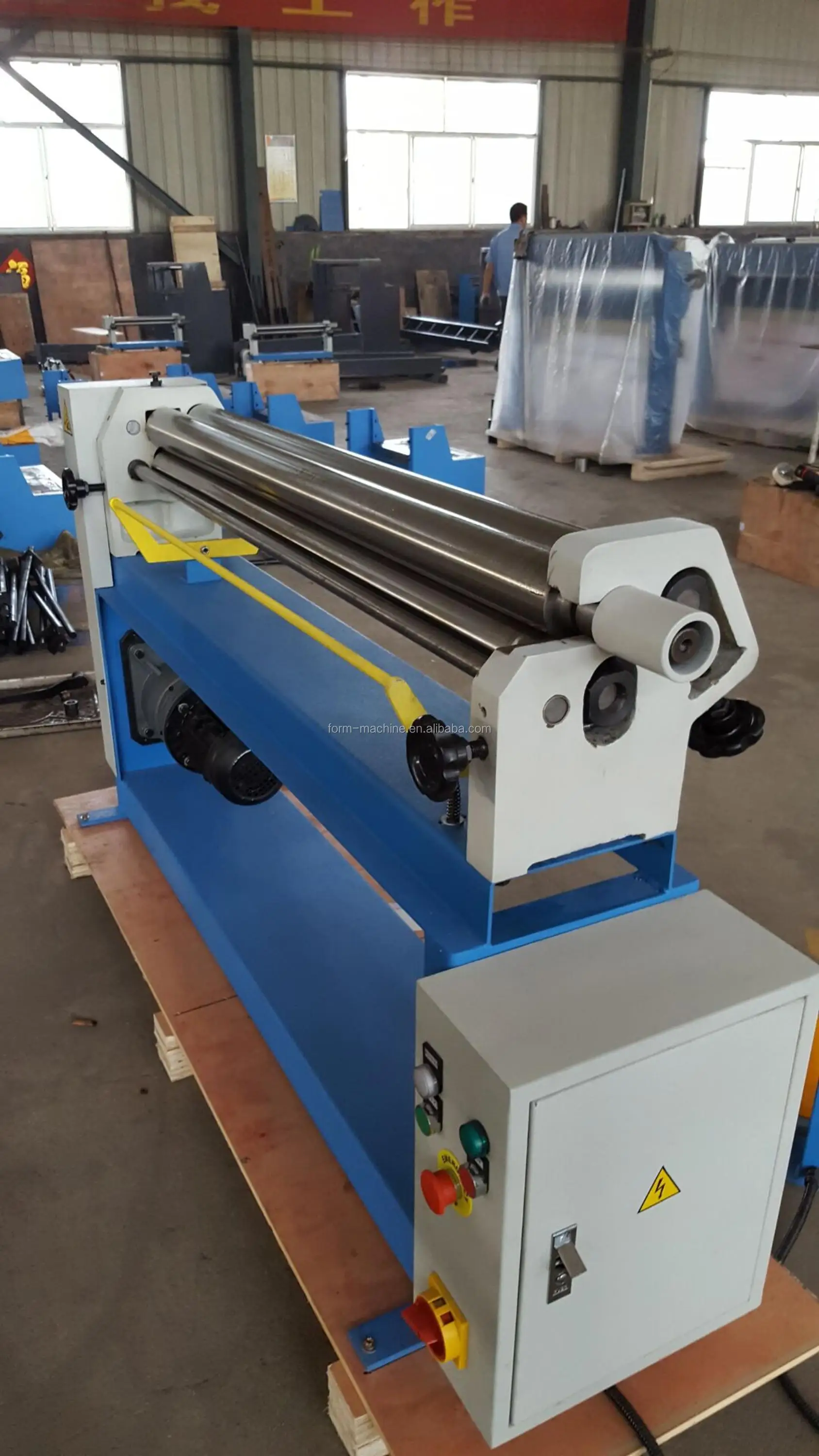 5 m 3 卷片金属滑轧机/电热板卷曲机