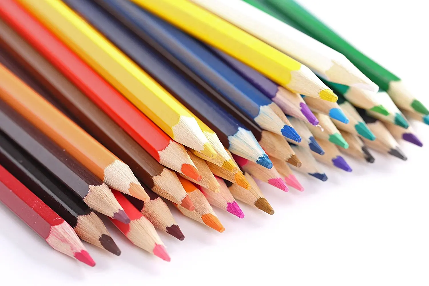 Изображения карандашей. Карандаши цветные. Цветные карандаши на белом фоне. Рисование карандашом. Рисование цветными карандашами.