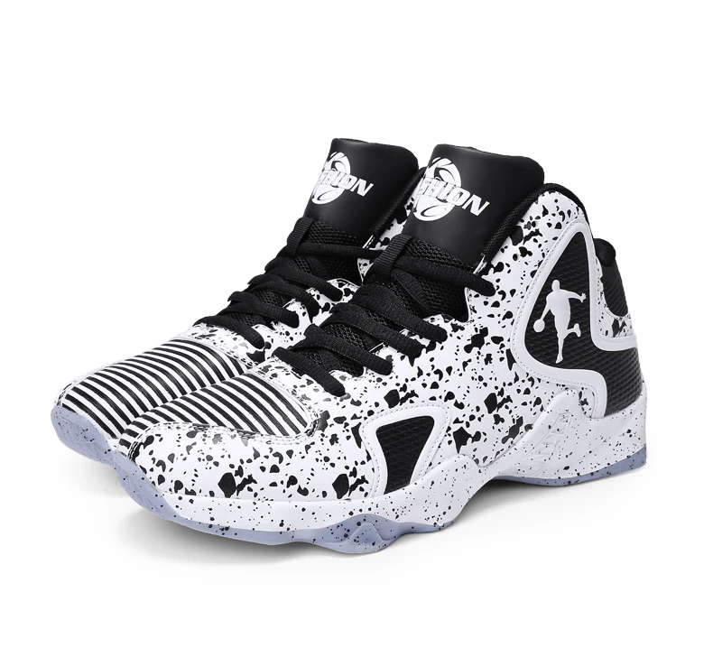 

2018 New shockproof 3 color basketball shoes, Black and white;black red;black gold