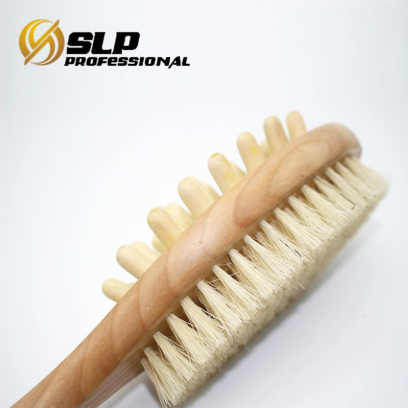 SLP17701-3.jpg