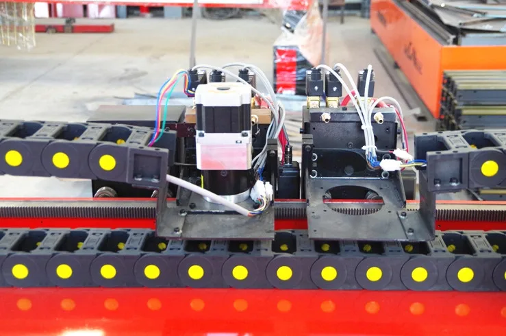 
China Manufacturer Portable Gantry Plasma Oxygen Cutting Machine 