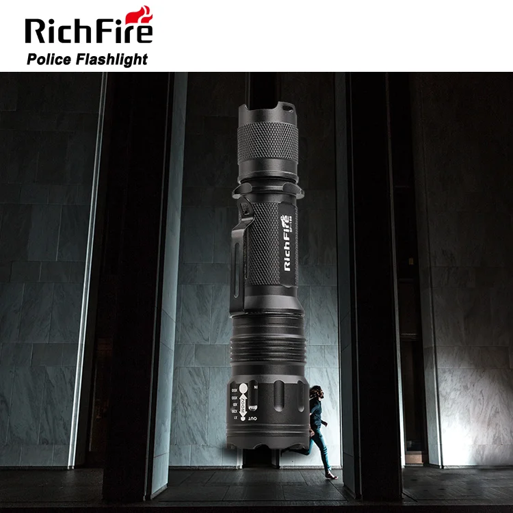 led tactical flashlight.jpg