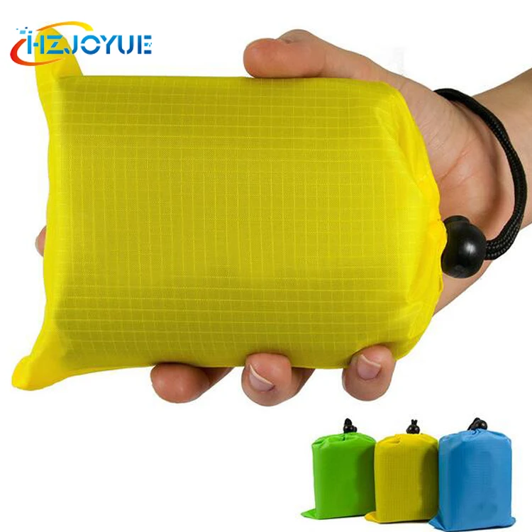 

2021 New arrivalwaterproof mini Washable Picnic Mat Beach Accessories For Family folding mat outdoor beach blanket, Multi-color is available