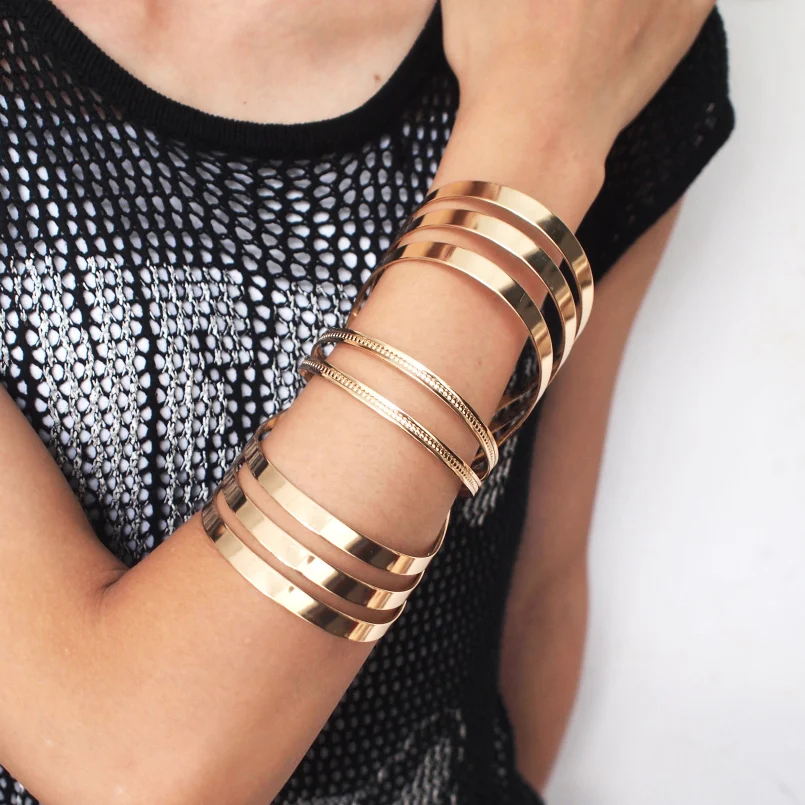 

HANSIDON Alloy Hollow out Stripe Big Bracelet For Women Statement Femme Metal Cuff Bangles Accessories Jewelry, Gold;silver