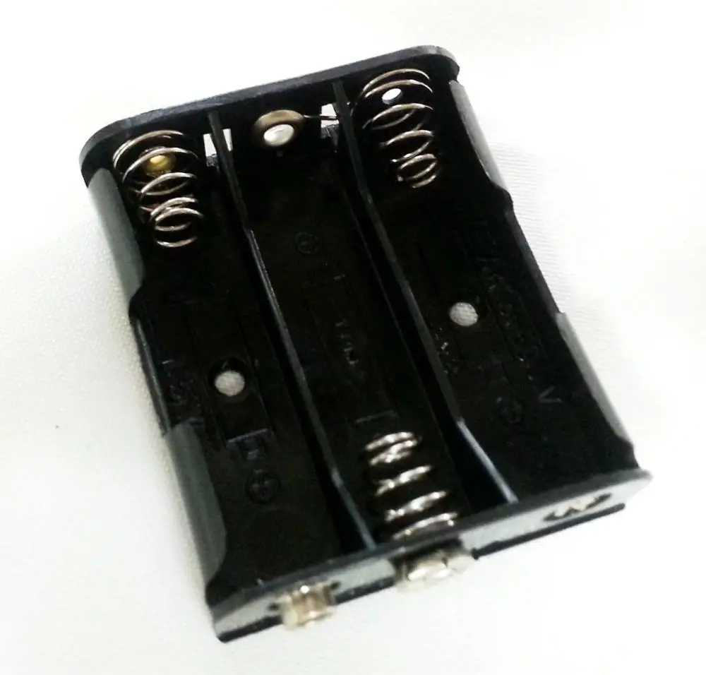 BATTERY HOLDER FOR 3 x AA-CELL WITH SNAP TERMINALS 