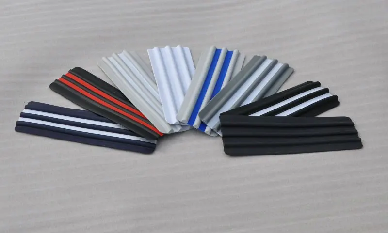 rubbing strake color.jpg