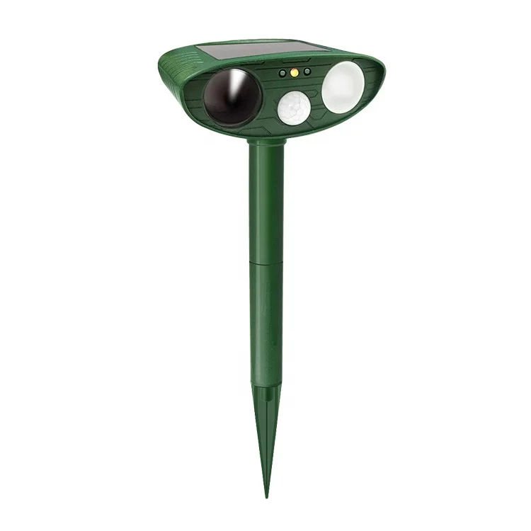 

Hot sale on E-commerce platform solar power ultrasonic cat dog rat repeller
