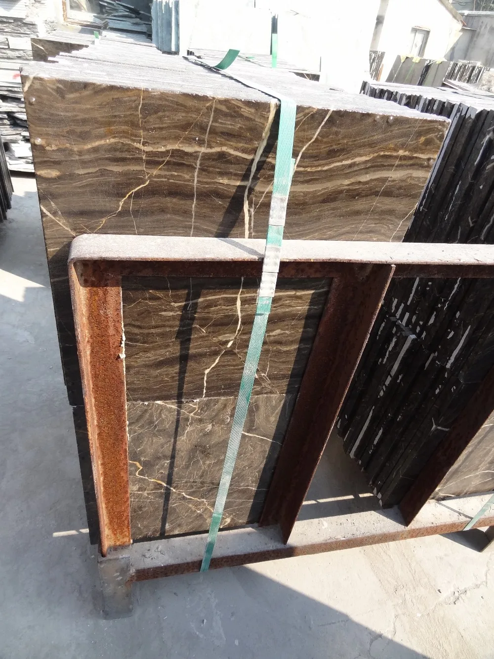 Chinese Natural Marble China Brown Chinese Emeperador Coffee Brown Slabs and Tiles