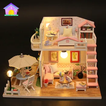 doll house and set