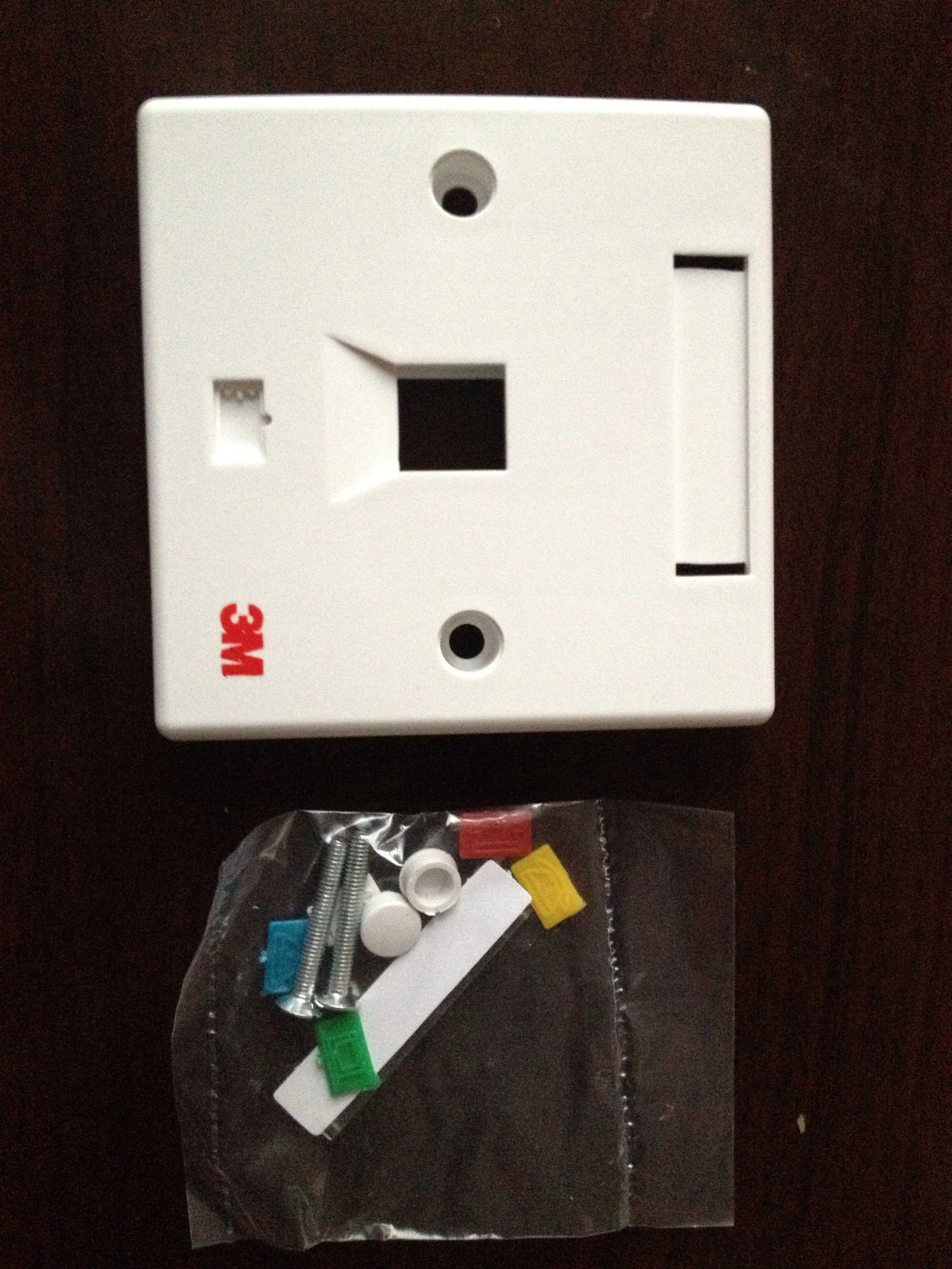3m single faceplate.jpg