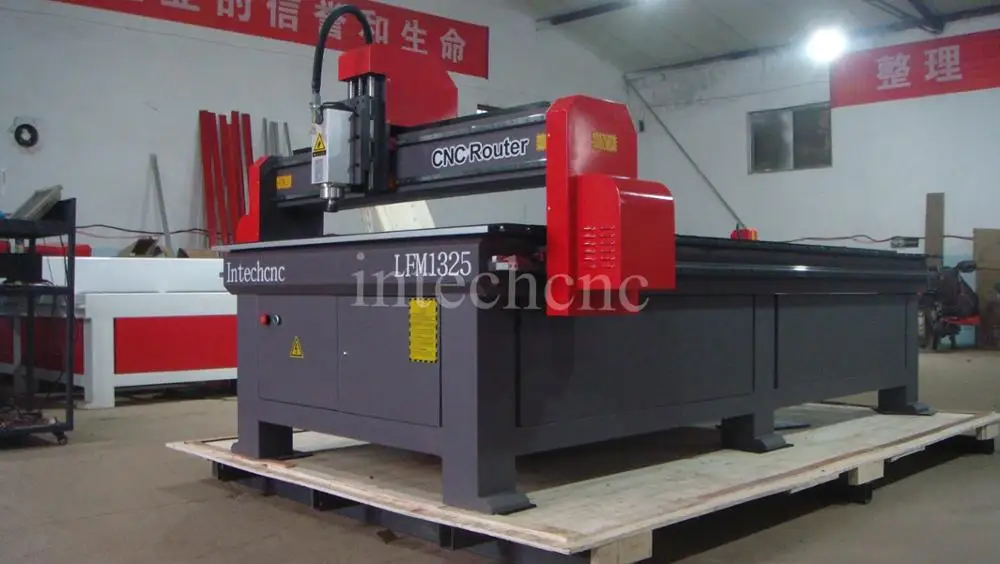 China Popular 1325 Heavy Duty Cnc Router Cutting Machine 4 Axis