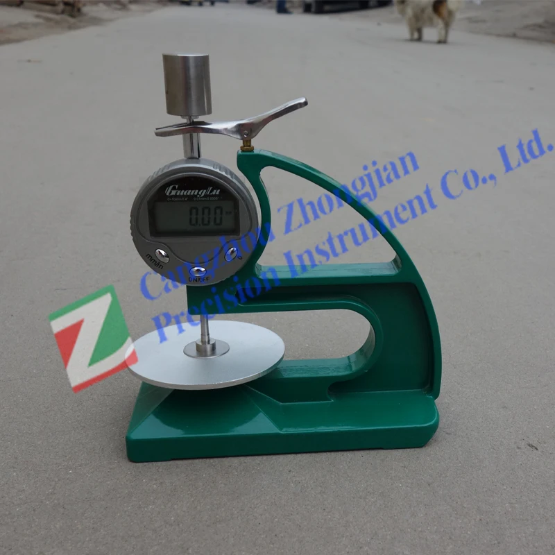 
The rubber measures a thick instrument, the plastics measures a thick rules 