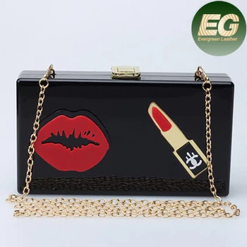 trendy clutch bags