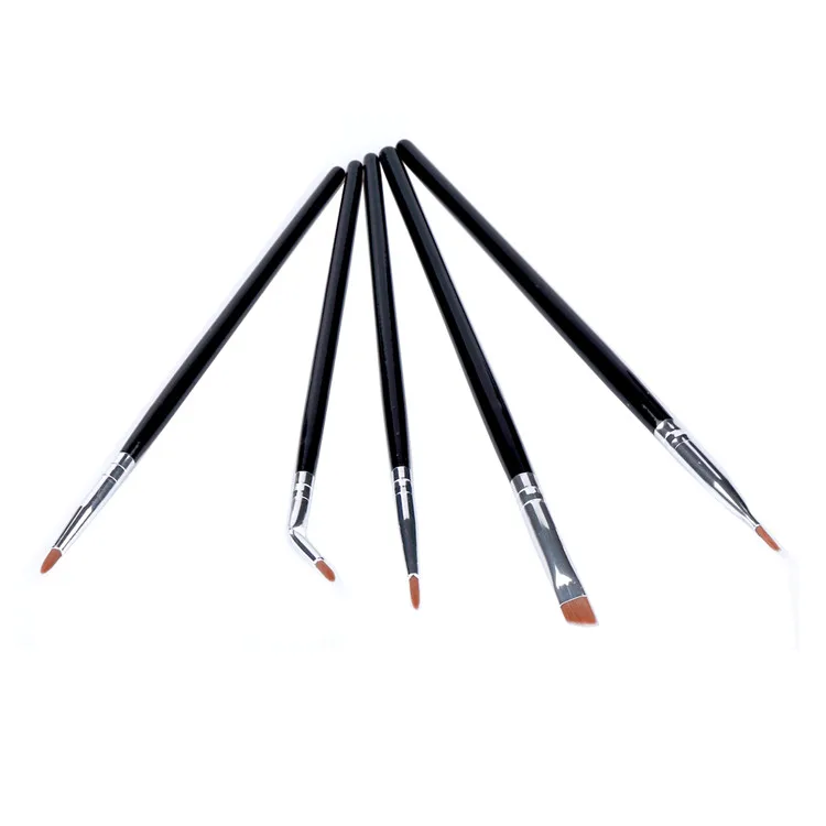 eyeliner brush (1)
